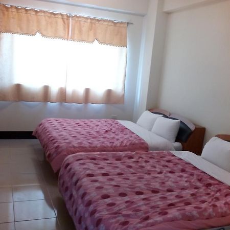 Sky Water Apartment Puli Bilik gambar