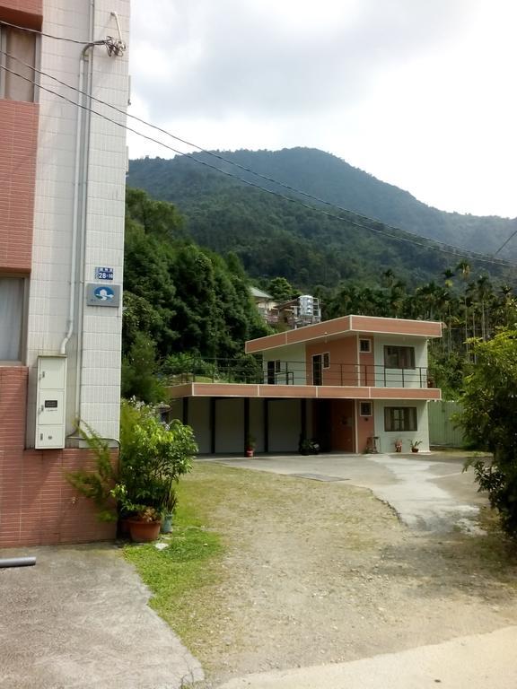 Sky Water Apartment Puli Luaran gambar
